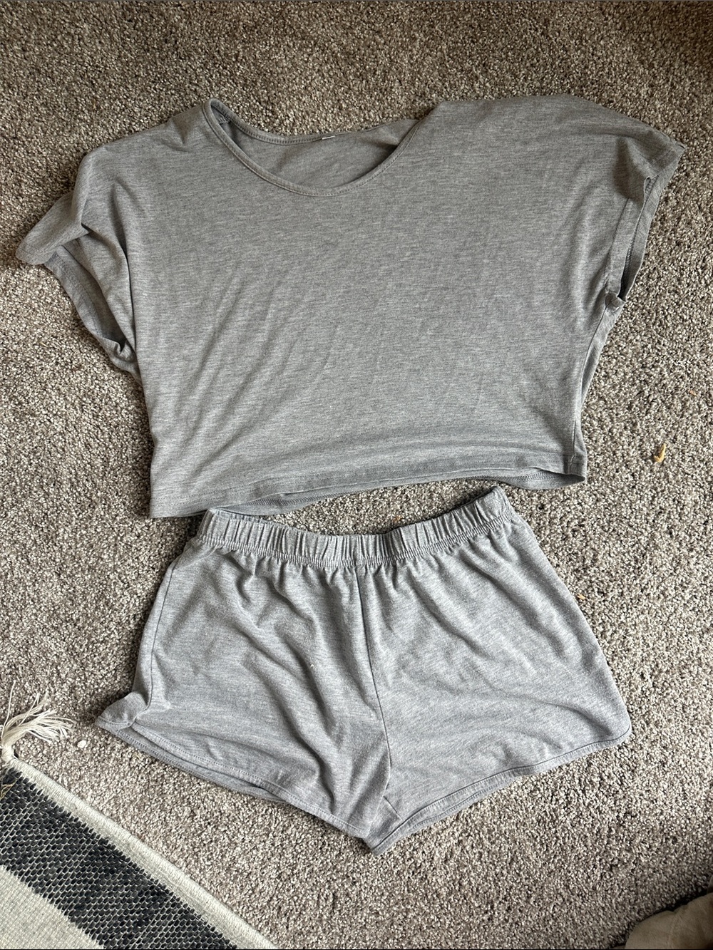 Women's Cozy Lounge Set - Gray Short Sleeve Top & Shorts
